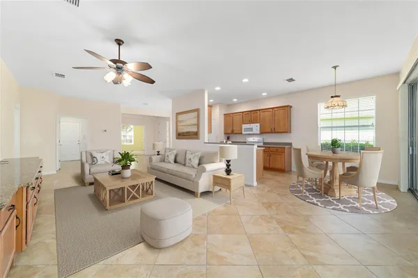 Property Slideshow image 3 of 26 | 9582 sw 70th loop, Ocala, FL, 34481