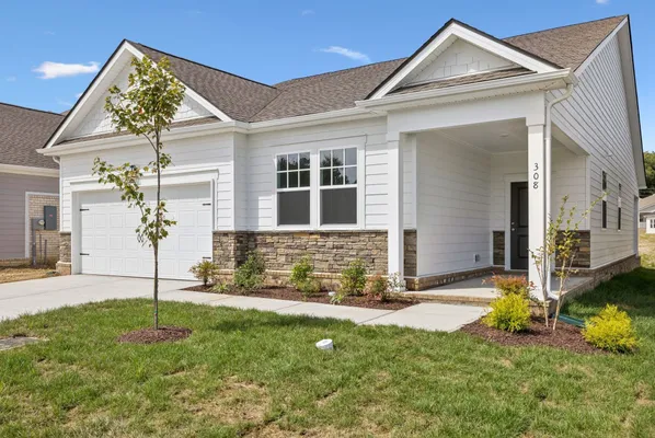 Property Slideshow image 2 of 32 | 2804 bison ct, Antioch, TN, 37013