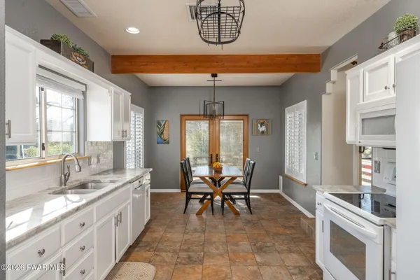 Property Slideshow image 3 of 35 | 5009 alamitos ct, Prescott, AZ, 86301