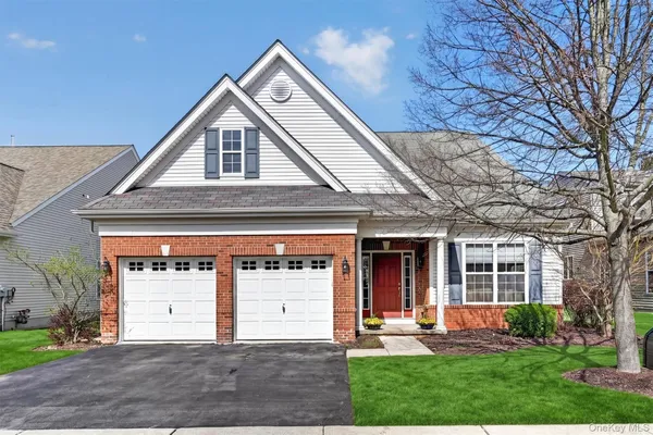 Property Slideshow image 3 of 35 | 19 sunflower st, Wallkill, NY, 10940