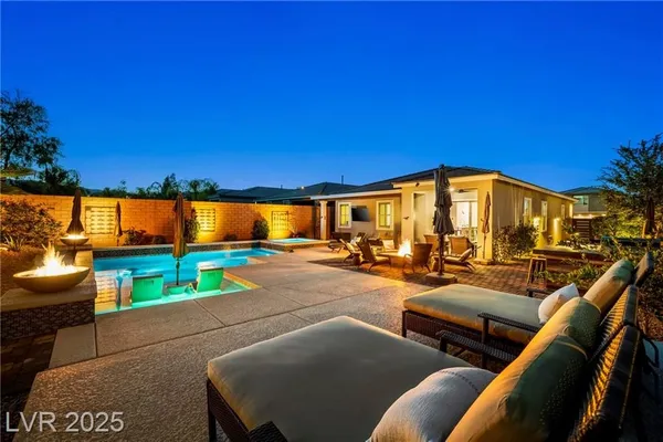 Property Slideshow image 3 of 45 | 10631 silver pond ave, Las Vegas, NV, 89135