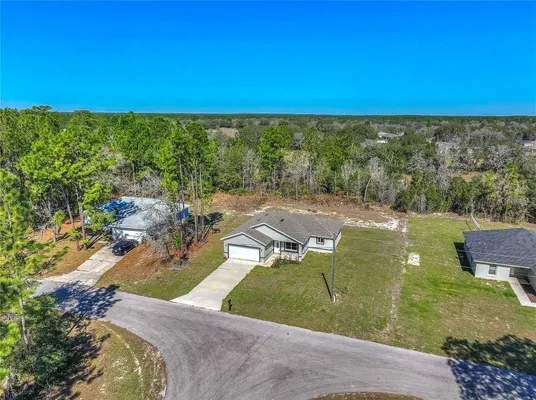 Property Slideshow image 3 of 40 | 15062 sw 63rd court rd, Ocala, FL, 34473
