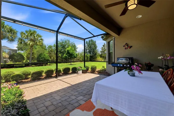 Property Slideshow image 3 of 44 | 8412 alberata vista dr, Tampa, FL, 33647