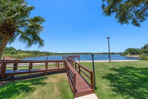 Property Slideshow image 2 of 30 | 2069 lakeview dr, Clearwater, FL, 33763