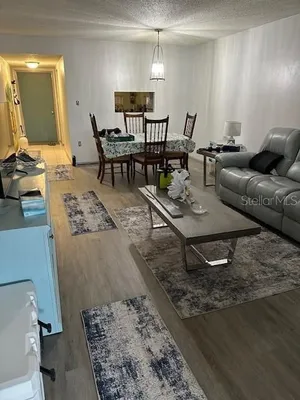 Property Slideshow image 3 of 10 | 4079 lake bayshore dr 308, Bradenton, FL, 34205