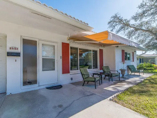 Property Slideshow image 3 of 28 | 8657 143rd st, Seminole, FL, 33776