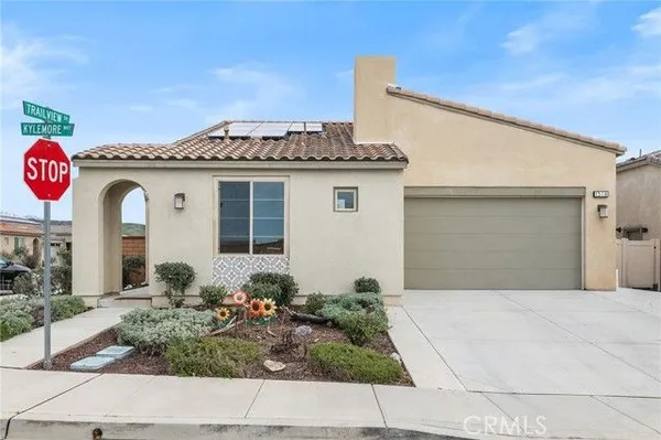 Property Slideshow image 2 of 70 | 1518 kylemore way, Beaumont, CA, 92223