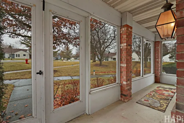 Property Slideshow image 3 of 26 | 7205 hastings cir # 330, Fox Lake, IL, 60020