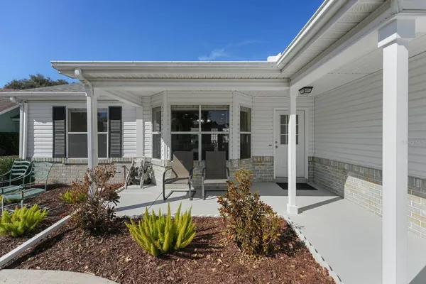 Property Slideshow image 2 of 37 | 1601 chavez ct, The Villages, FL, 32159