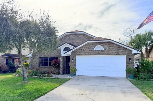 Property Slideshow image 2 of 40 | 152 loon ct, Daytona Beach, FL, 32119