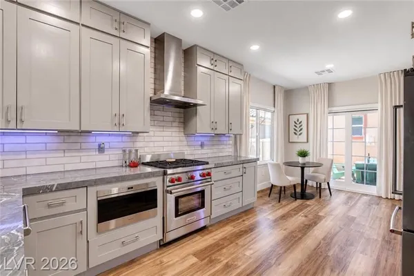 Property Slideshow image 3 of 62 | 3065 olivia heights ave, Henderson, NV, 89052