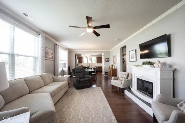 Property Slideshow image 2 of 58 | 12871 claret ct, Fishers, IN, 46037