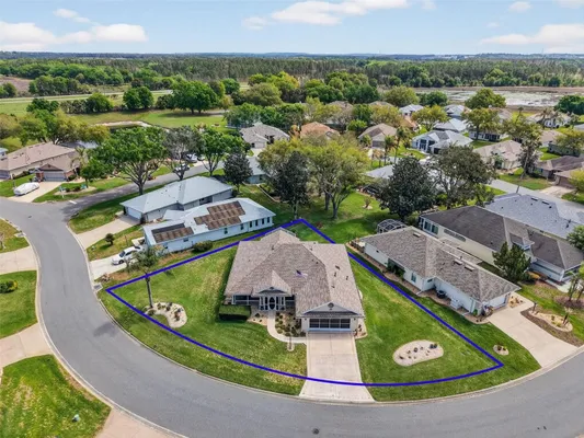 Property Slideshow image 3 of 71 | 21811 king henry ave, Leesburg, FL, 34748