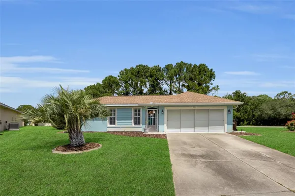 Property Slideshow image 3 of 40 | 7221 sw 115th pl, Ocala, FL, 34476