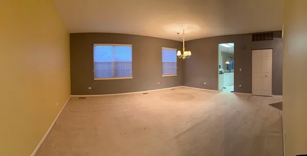 Property Slideshow image 3 of 22 | 21546 victory lake way, Crest Hill, IL, 60403