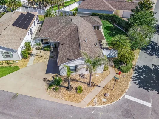 Property Slideshow image 3 of 50 | 949 tanglewood pl, The Villages, FL, 32162