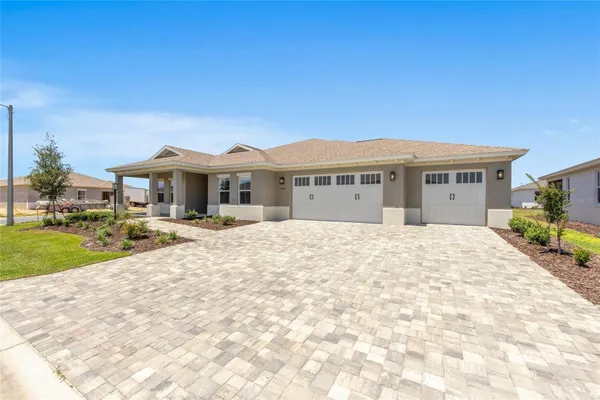 Property Slideshow image 2 of 39 | 10261 sw 82nd place rd, Ocala, FL, 34481
