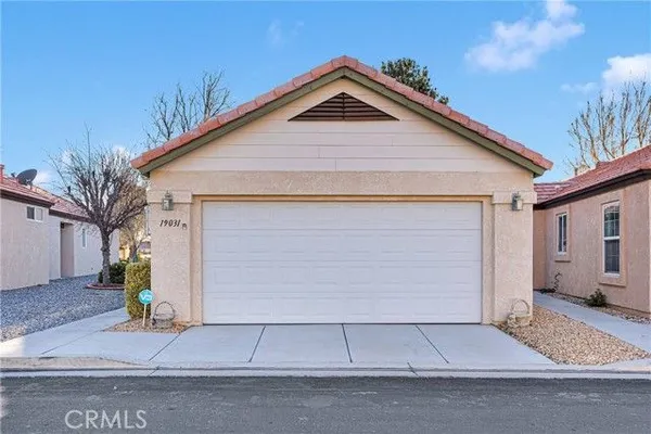 Property Slideshow image 2 of 24 | 19031 pamela ln, Apple Valley, CA, 92308
