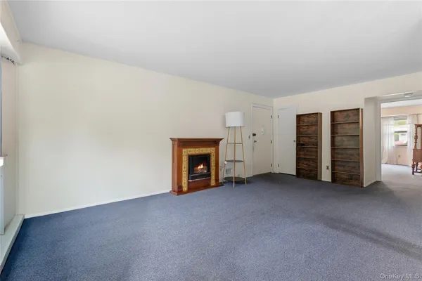 Property Slideshow image 3 of 25 | 23 dorset ct f, Yorktown, NY, 10598