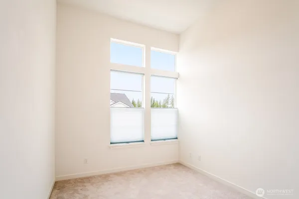 Property Slideshow image 3 of 30 | 23589 se logan st, Black Diamond, WA, 98010