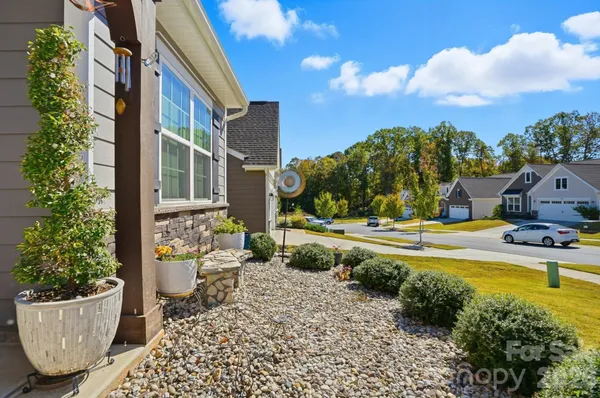 Property Slideshow image 3 of 45 | 3053 rosseau ln, Mount Holly, NC, 28120