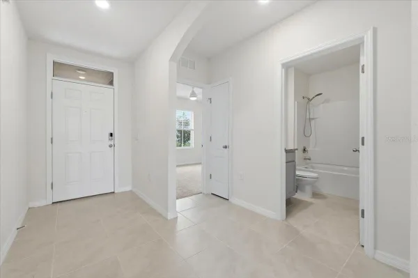 Property Slideshow image 3 of 49 | 2829 grandbury grove rd, Lakeland, FL, 33811