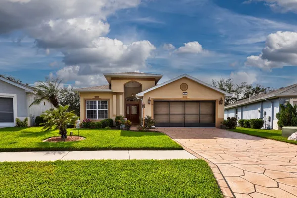 Property Slideshow image 2 of 43 | 5615 celebration way, Leesburg, FL, 34748