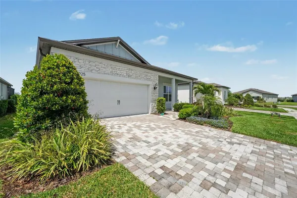 Property Slideshow image 3 of 48 | 9925 pier point ter, Parrish, FL, 34219