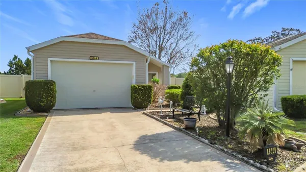 Property Slideshow image 3 of 43 | 4844 heron run cir, Leesburg, FL, 34748