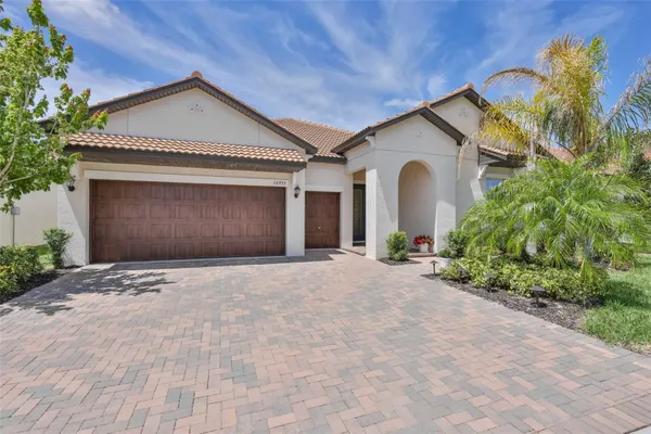 Property Slideshow image 2 of 59 | 16955 scuba crest st, Wimauma, FL, 33598