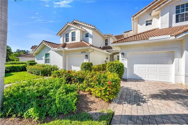 Property Slideshow image 2 of 18 | 26914 montego pointe ct 201, Bonita Springs, FL, 34134