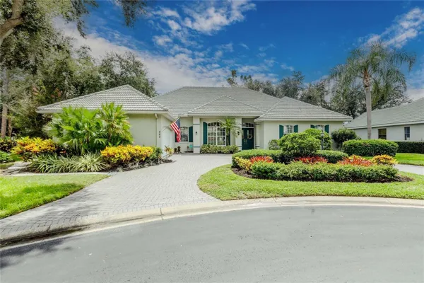 Property Slideshow image 3 of 84 | 442 tremingham way, Venice, FL, 34293