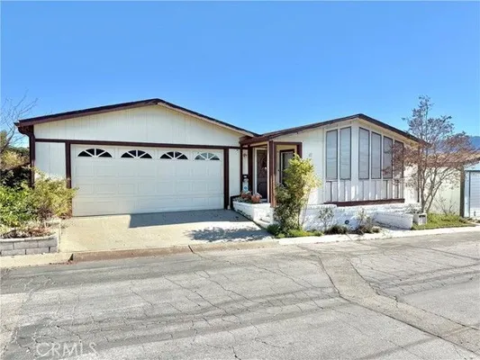 Property Slideshow image 3 of 19 | 3800 w wilson st spc 41, Banning, CA, 92220