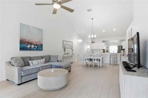 Property Slideshow image 2 of 33 | 6594 fairway gardens dr 6594, Bradenton, FL, 34203