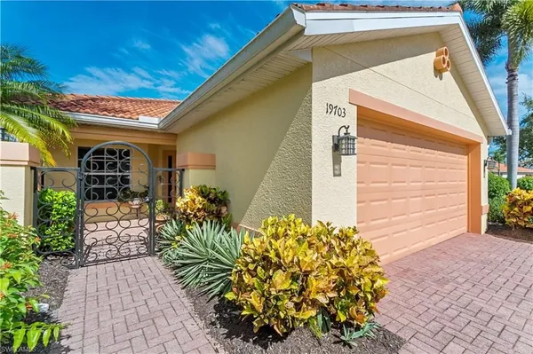 Property Slideshow image 2 of 29 | 19703 villa rosa loop, Estero, FL, 33967