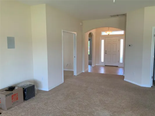 Property Slideshow image 3 of 15 | 27215 roanoke dr, Leesburg, FL, 34748