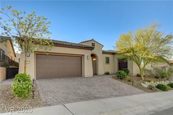 Property Slideshow image 2 of 90 | 51 thorn creek st, Henderson, NV, 89011