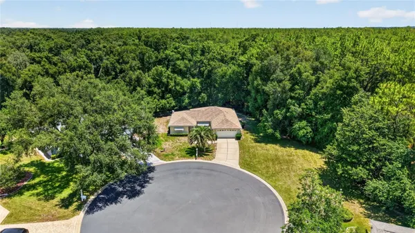 Property Slideshow image 2 of 65 | 15024 sw 112th cir, Dunnellon, FL, 34432