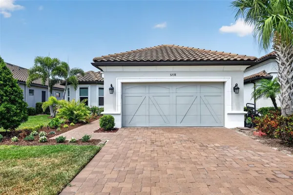 Property Slideshow image 2 of 56 | 5238 morey farms loop, Palmetto, FL, 34221