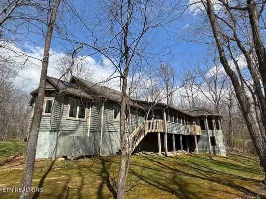 Property Slideshow image 2 of 31 | 101 hilton ln, Crossville, TN, 38558