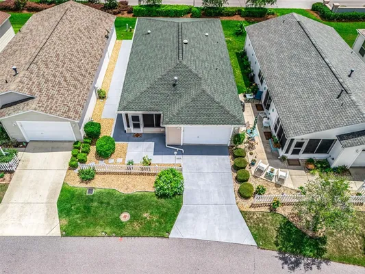 Property Slideshow image 3 of 44 | 973 york ter, The Villages, FL, 32162