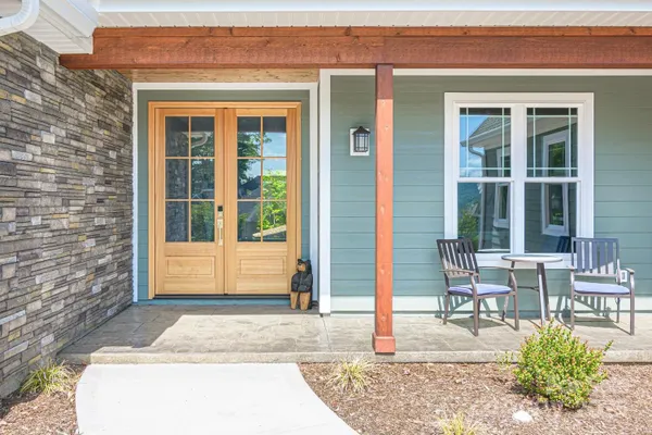 Property Slideshow image 2 of 48 | 131 dawn mist ct, Hendersonville, NC, 28791