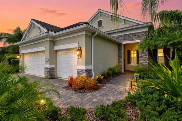 Property Slideshow image 3 of 95 | 21221 wacissa dr, Venice, FL, 34293