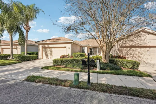 Property Slideshow image 3 of 52 | 4127 cascade falls dr, Sarasota, FL, 34243