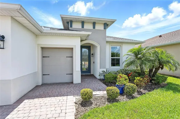 Property Slideshow image 3 of 37 | 142 olympus way, Kissimmee, FL, 34759
