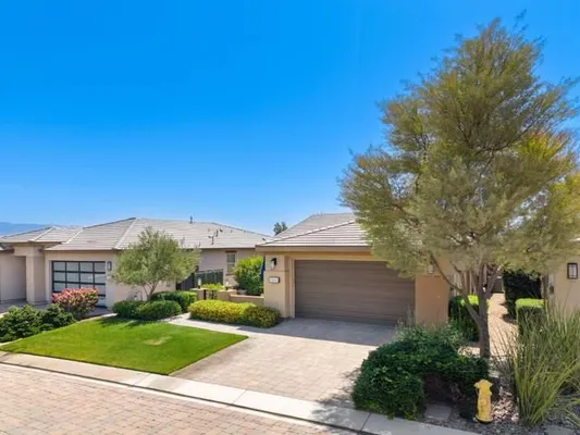 Property Slideshow image 3 of 43 | 51643 rolling green ct, Indio, CA, 92201