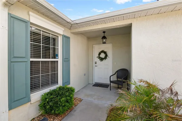 Property Slideshow image 2 of 27 | 1666 summerchase loop, The Villages, FL, 32162
