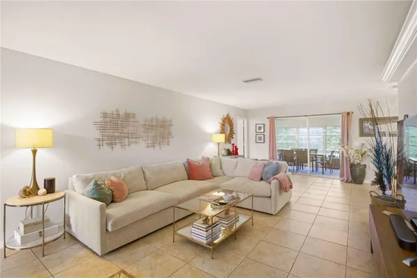 Property Slideshow image 2 of 36 | 7354 w country club dr, Sarasota, FL, 34243
