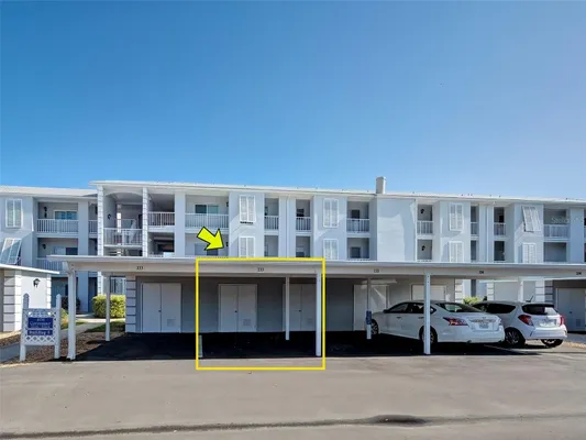 Property Slideshow image 3 of 58 | 408 cerromar cir 233, Venice, FL, 34293