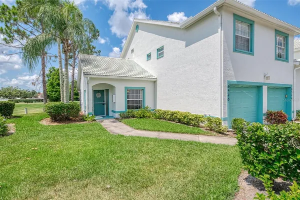 Property Slideshow image 2 of 71 | 6546 fairway gardens dr # 6546, Bradenton, FL, 34203